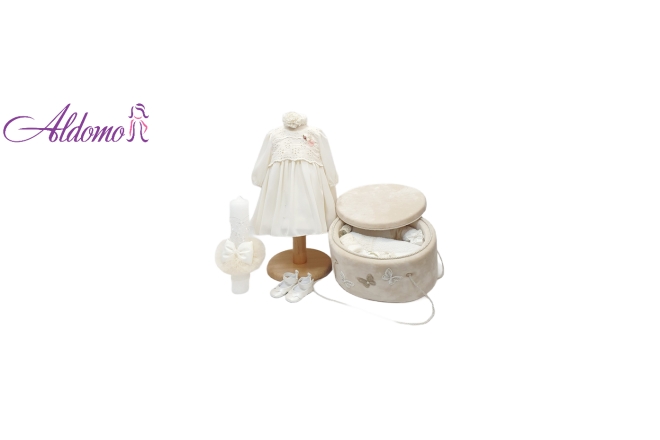3700-pachet-elegant-botez-fete.jpg Pachet Elegant Botez Fete - imagine 1