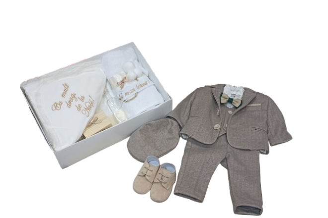 8070-pachet-botez-baiat.jpg Pachet Botez Baiat - imagine 1